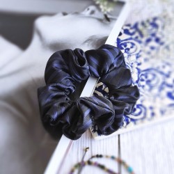 Jedwabna frotka - czarna